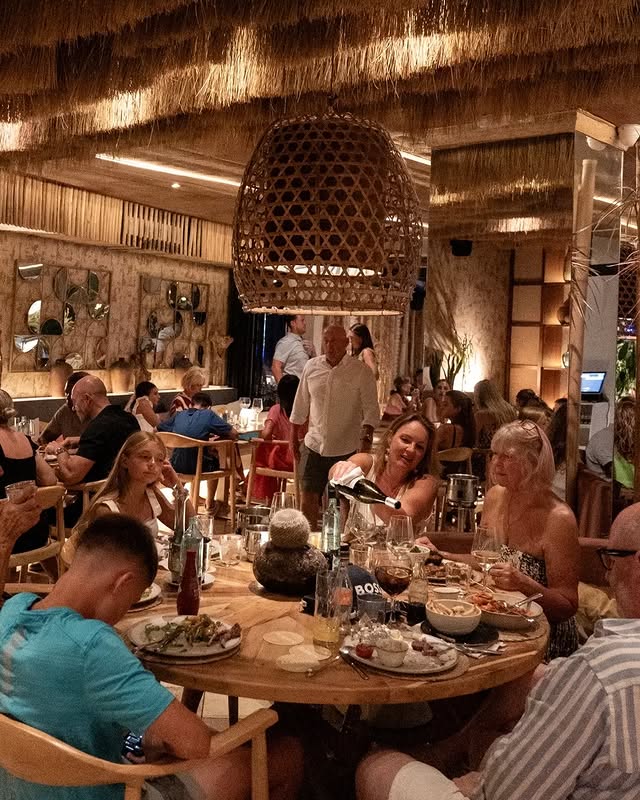 436299325_1537081426856341_6989064279418483631_n..webp - Marbella