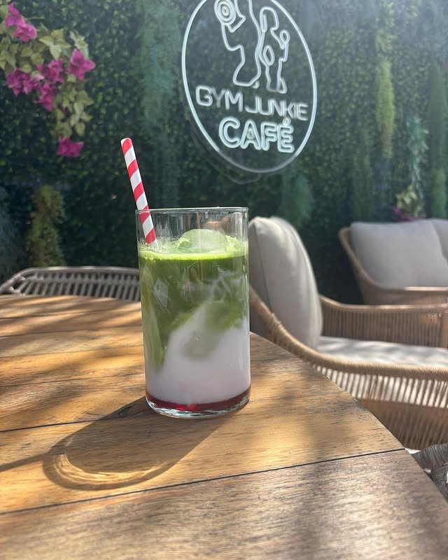 453997587_1027434421699436_6209613655461184046_n..jpg - Marbella